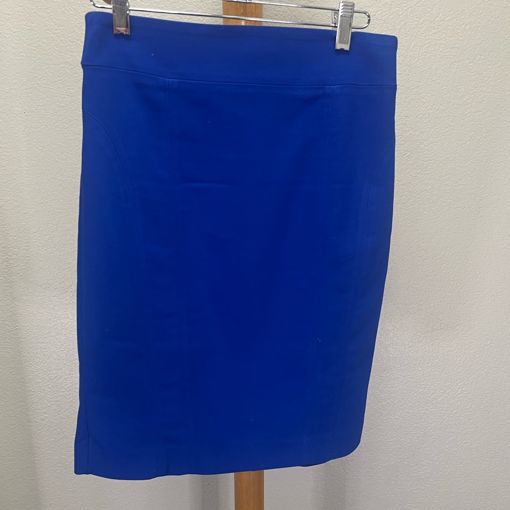 Express straight skirt Electric Blue Size 8 length 20 inches